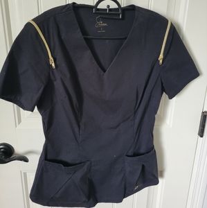 Jaanuu Scrub Top